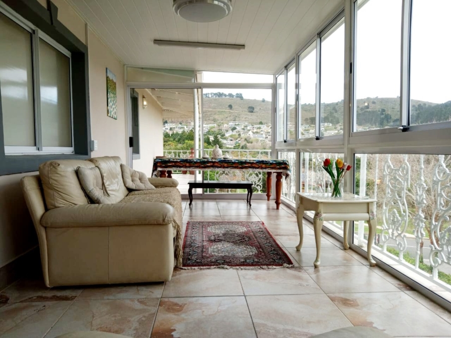 5 Bedroom Property for Sale in Welgedacht Western Cape